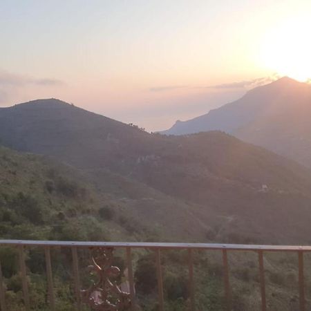 Appartamento "Al Borgo Antico" Aieta Экстерьер фото